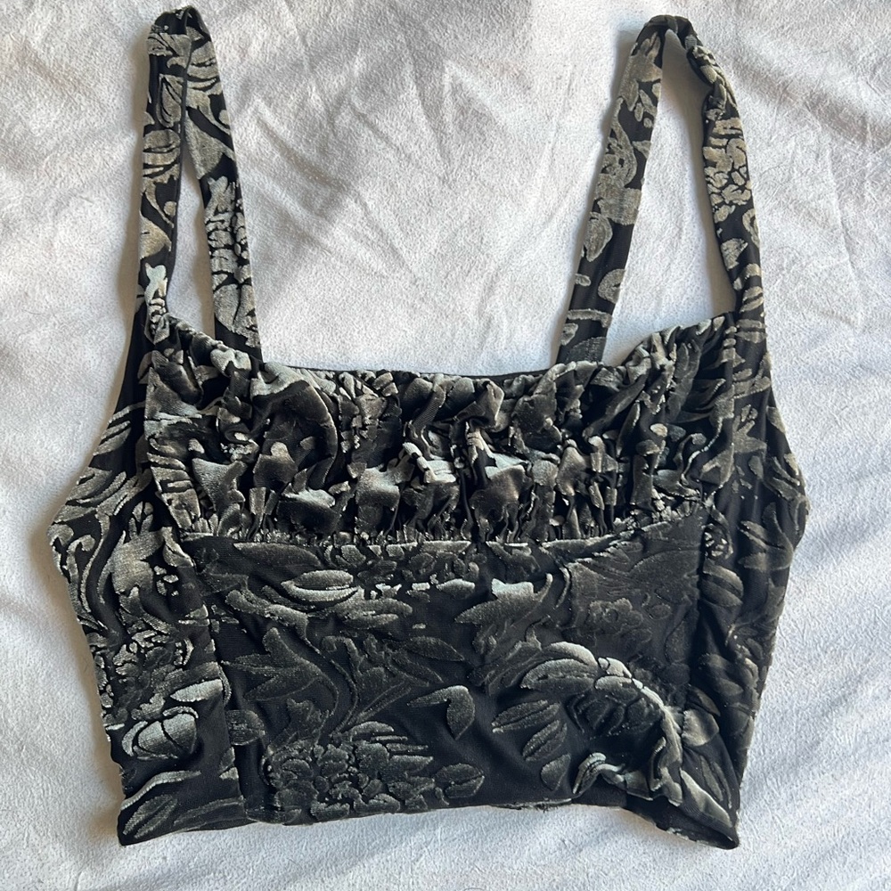 urban outfitters gray velvet top